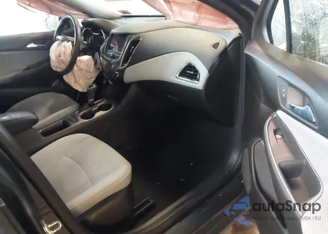 2019 Chevrolet Cruze Lt from USA, damaged, VIN 3G1BE6SM0KS557248